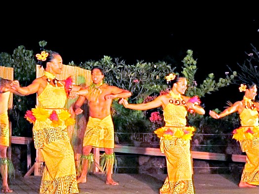 Big Island Luaus and the tradition of the Hawaii Luau