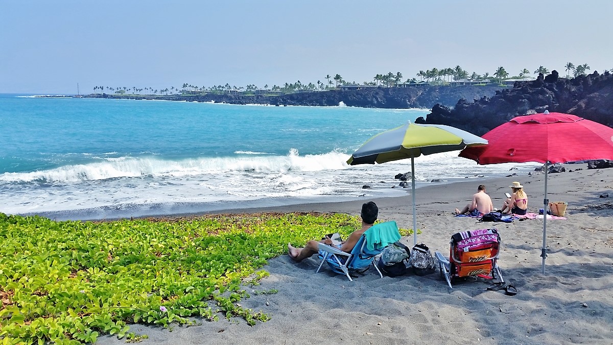 A quiet place to relax at Scenic Honoka'ope Beach