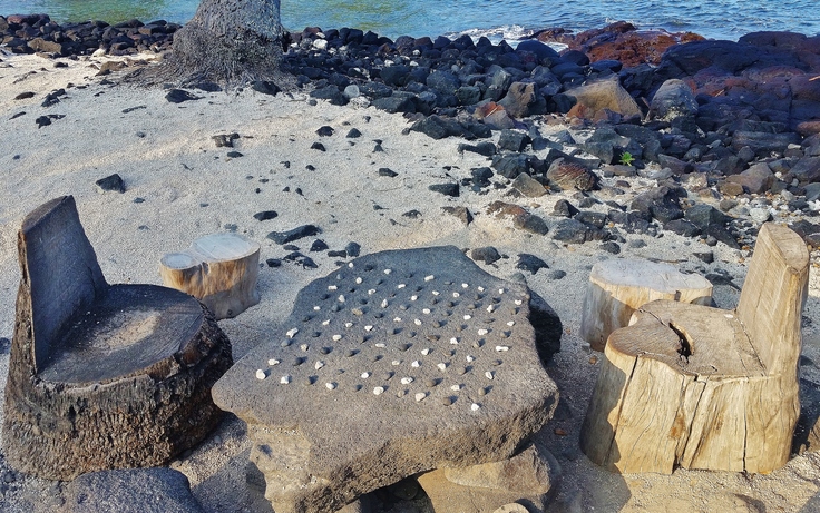 Konane Stone at Pu'uhonua o Honaunau