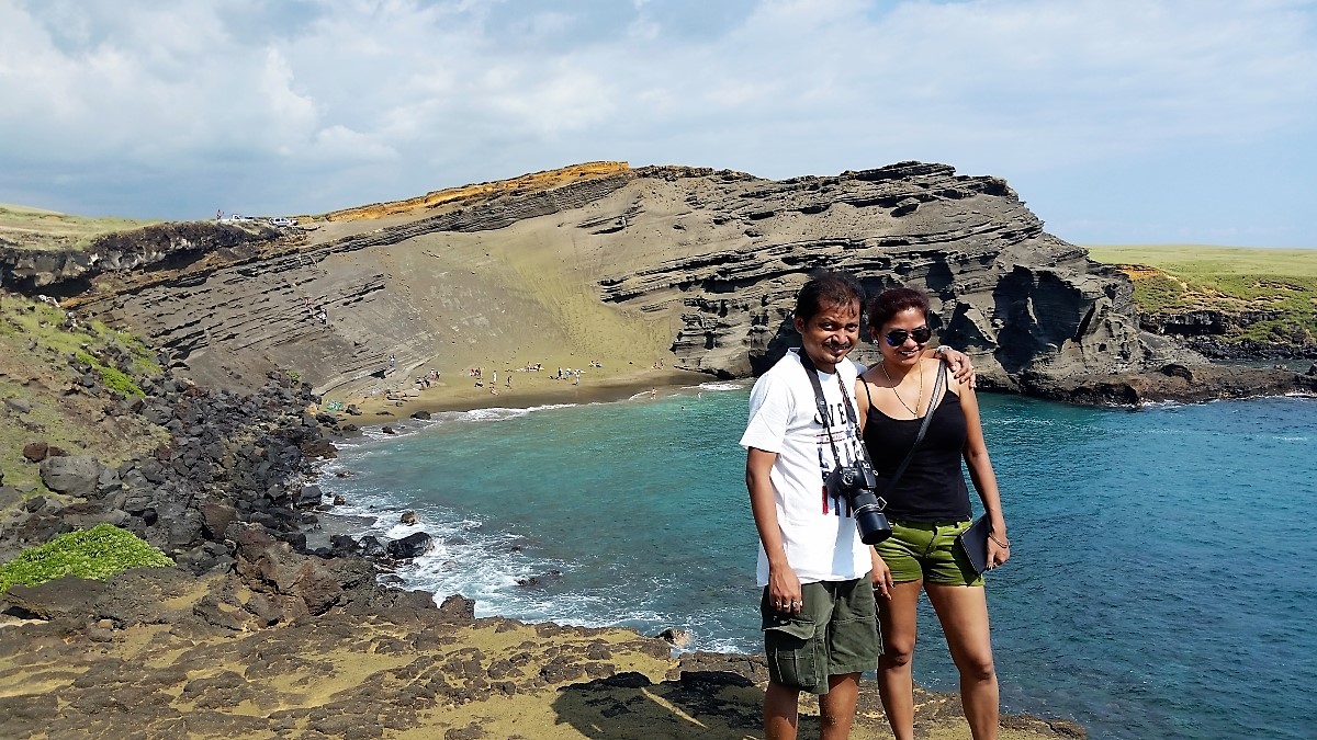 Private Hawaii tour to Papakolea green sand beach