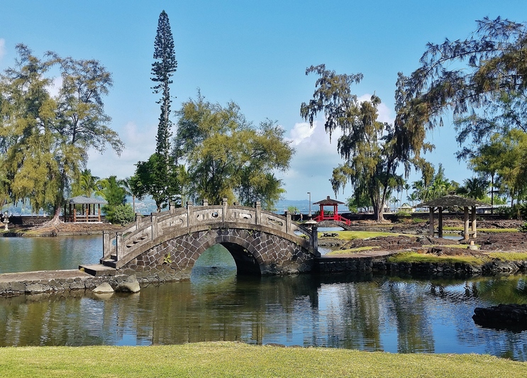 Lili'uokalani Park and Gardens