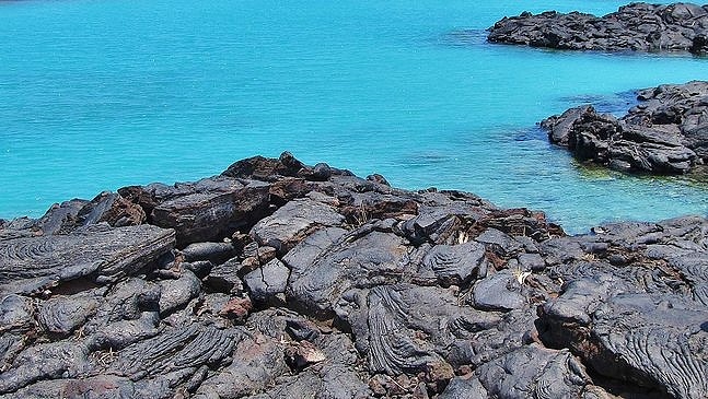 Pahoehoe lava at Kiholo Bay