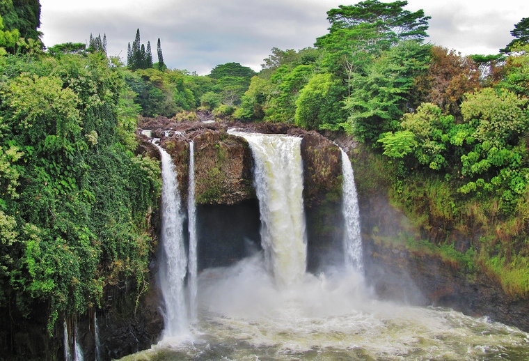 Rainbow Falls, Wailuku River