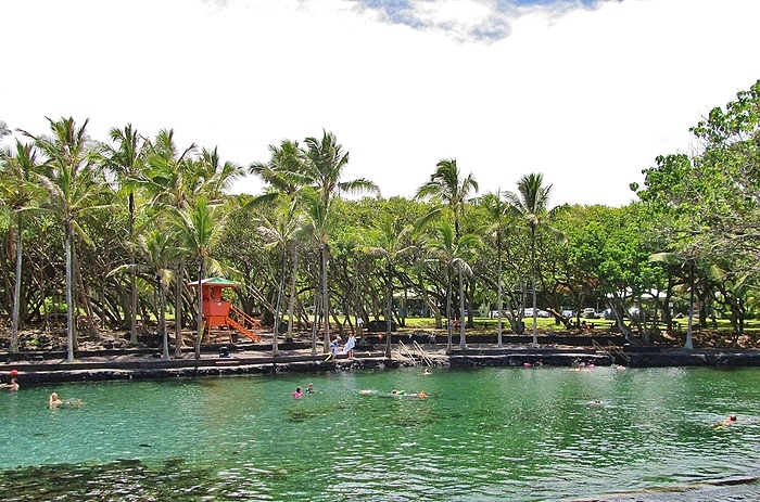 Ahalanui Beach Park