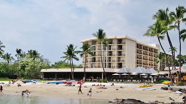 King Kamehameha Kona Beach Hotel
