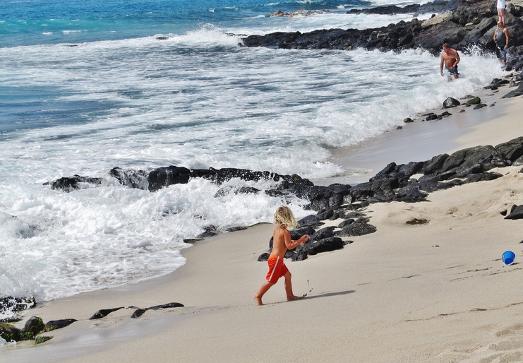 Honl's Beach at Wai'aha Bay