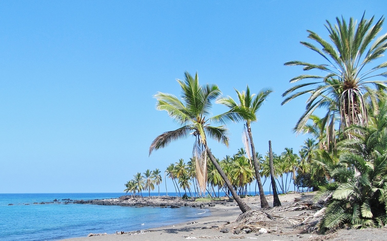 Honomalino Beach