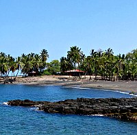 Honomalino Beach
