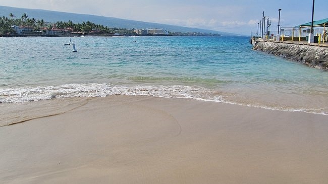 Kailua Bay beach