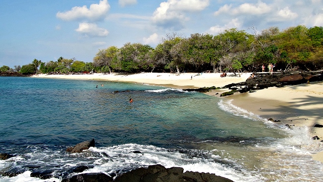 Mahai'ula Beach Kekaha Kai State Park