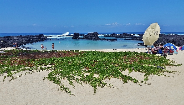 Kikaua Beach