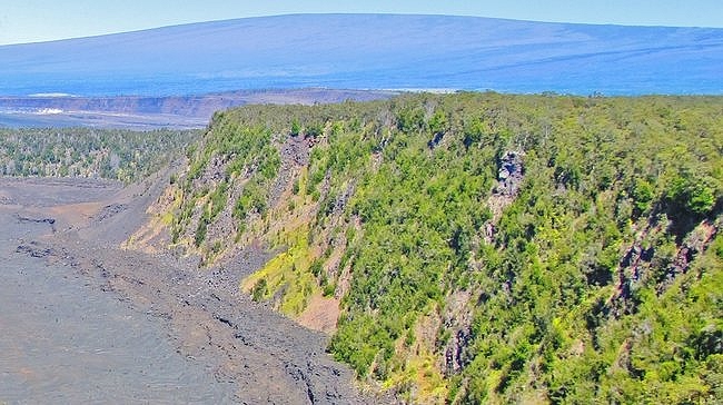 Kilauea Iki Trail Big Island Hawaii