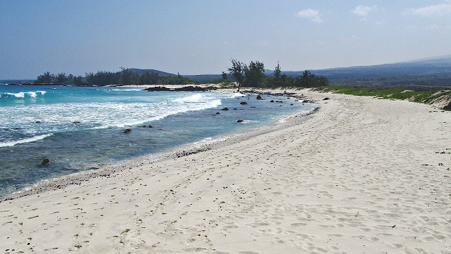 Makalawena Beach, Kekaha Kai State Park