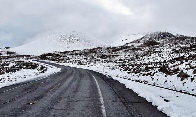 Mauna Kea Volcano snow