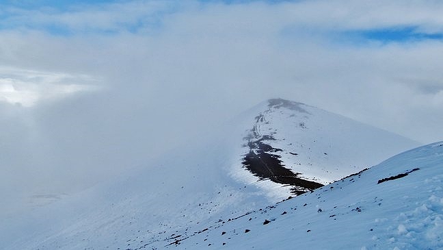 Mauna Kea snow