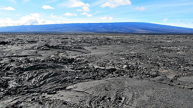 Mauna Loa Volcano lava flow