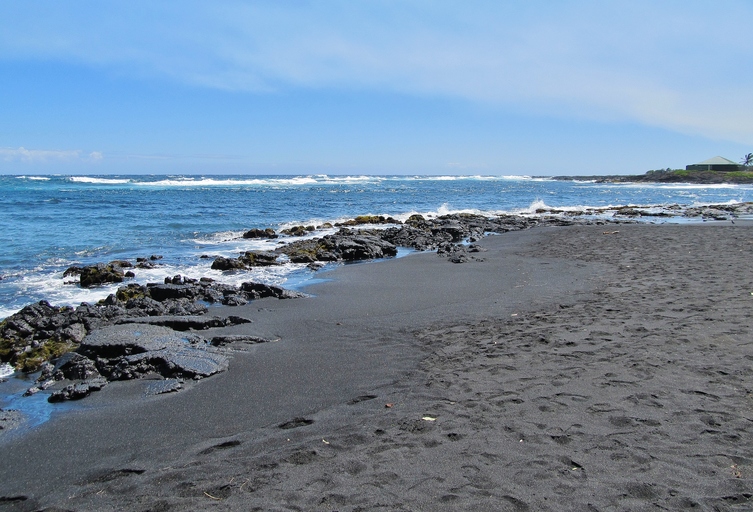 Punalu'u Black Sand Beach