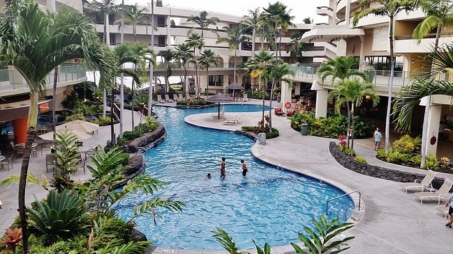 Sheraton Kona Resort pool